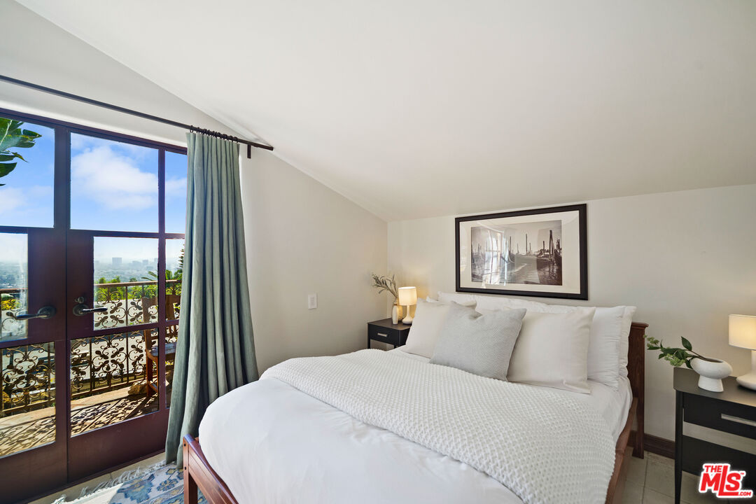 city light views & old hollywood glamour