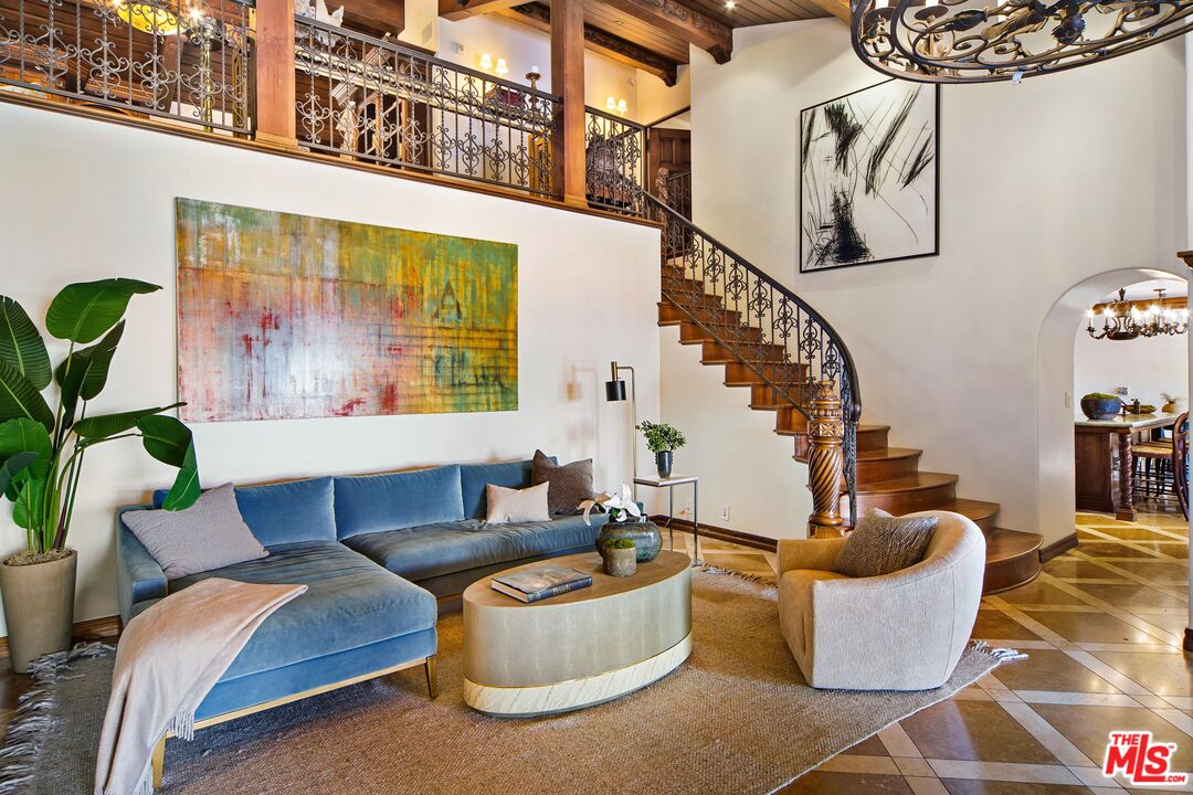 city light views & old hollywood glamour