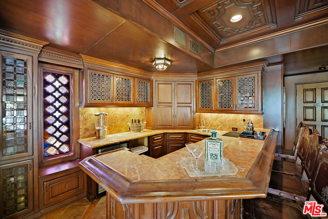 city light views & old hollywood glamour