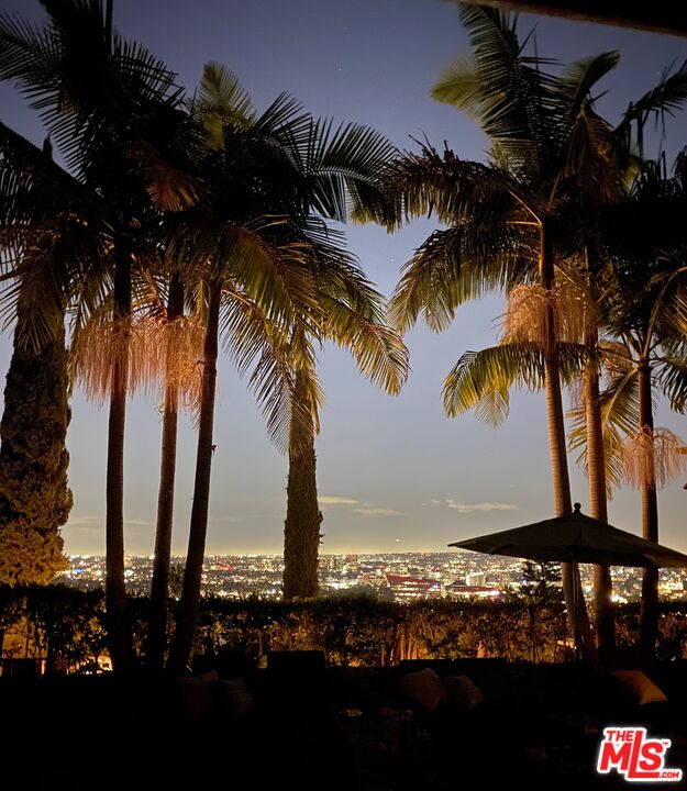 city light views & old hollywood glamour