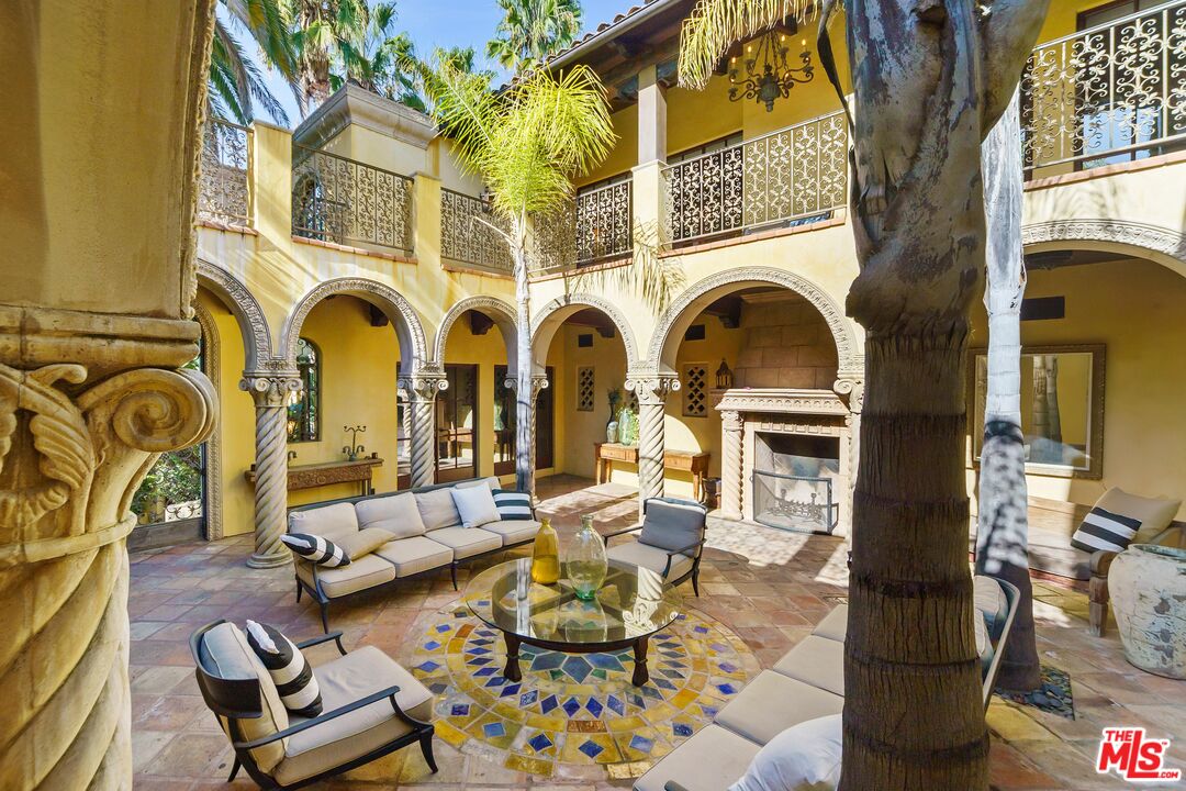 city light views & old hollywood glamour