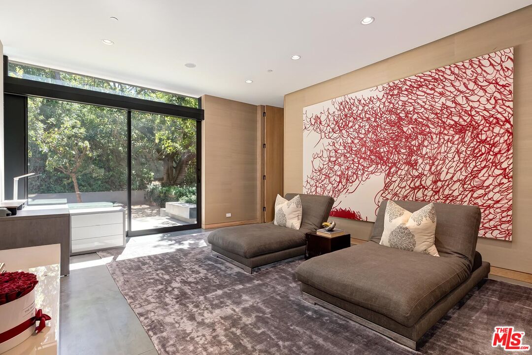 Located in the guard-gated Stoneridge Estates