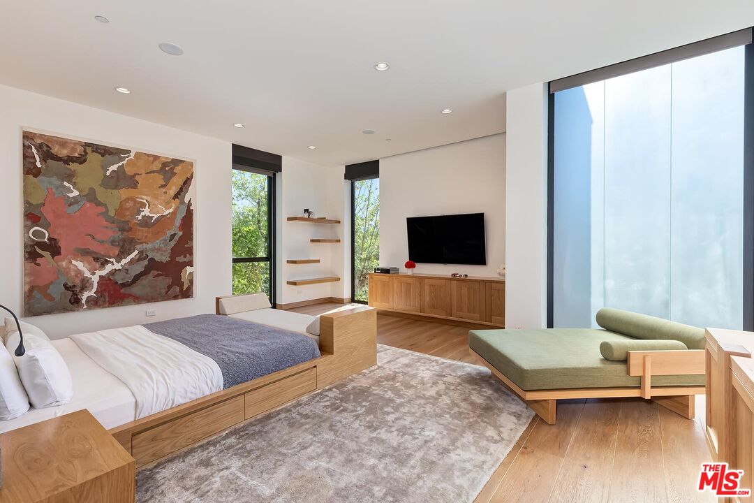 Located in the guard-gated Stoneridge Estates