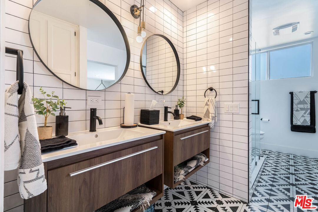 28374 Rey De Copas Ln