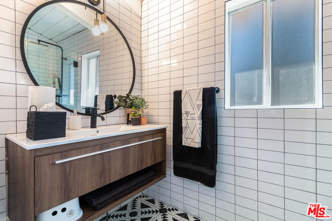 28374 Rey De Copas Ln