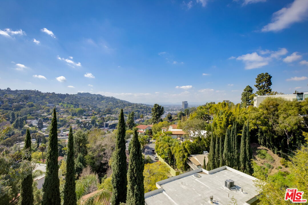 3223 Tareco Dr