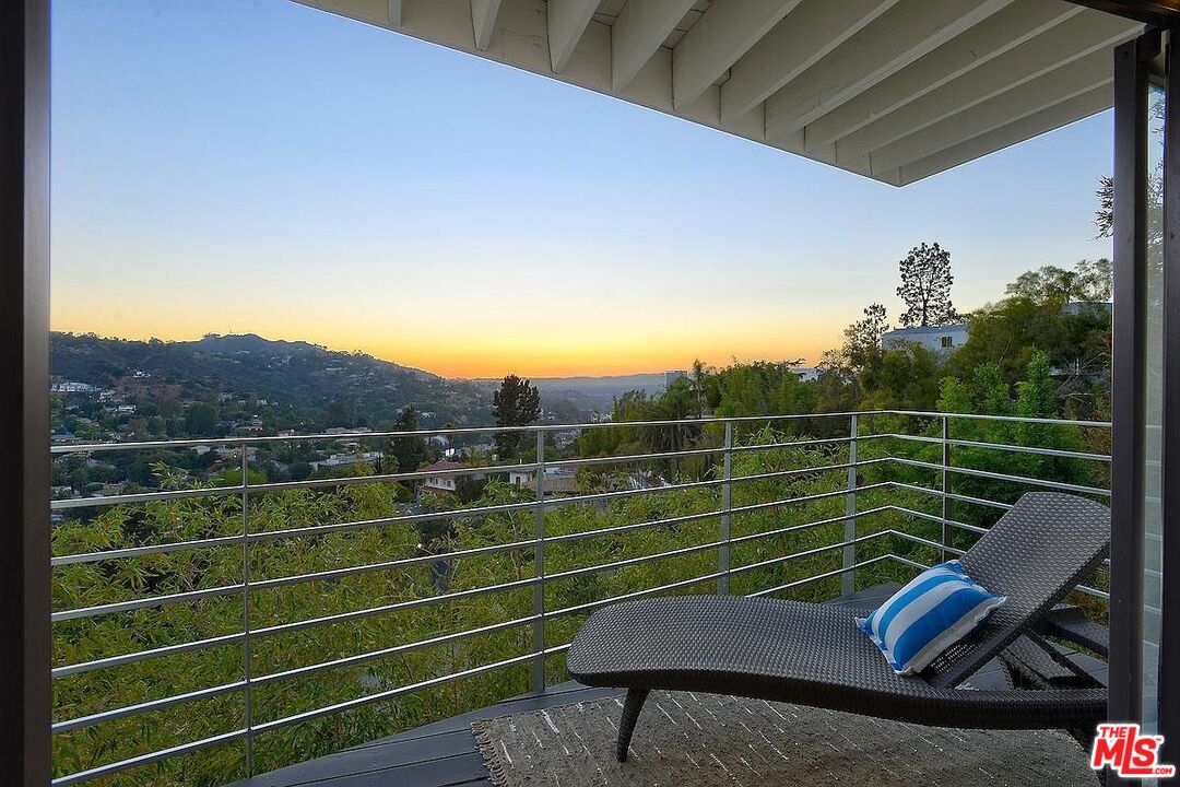 3223 Tareco Dr