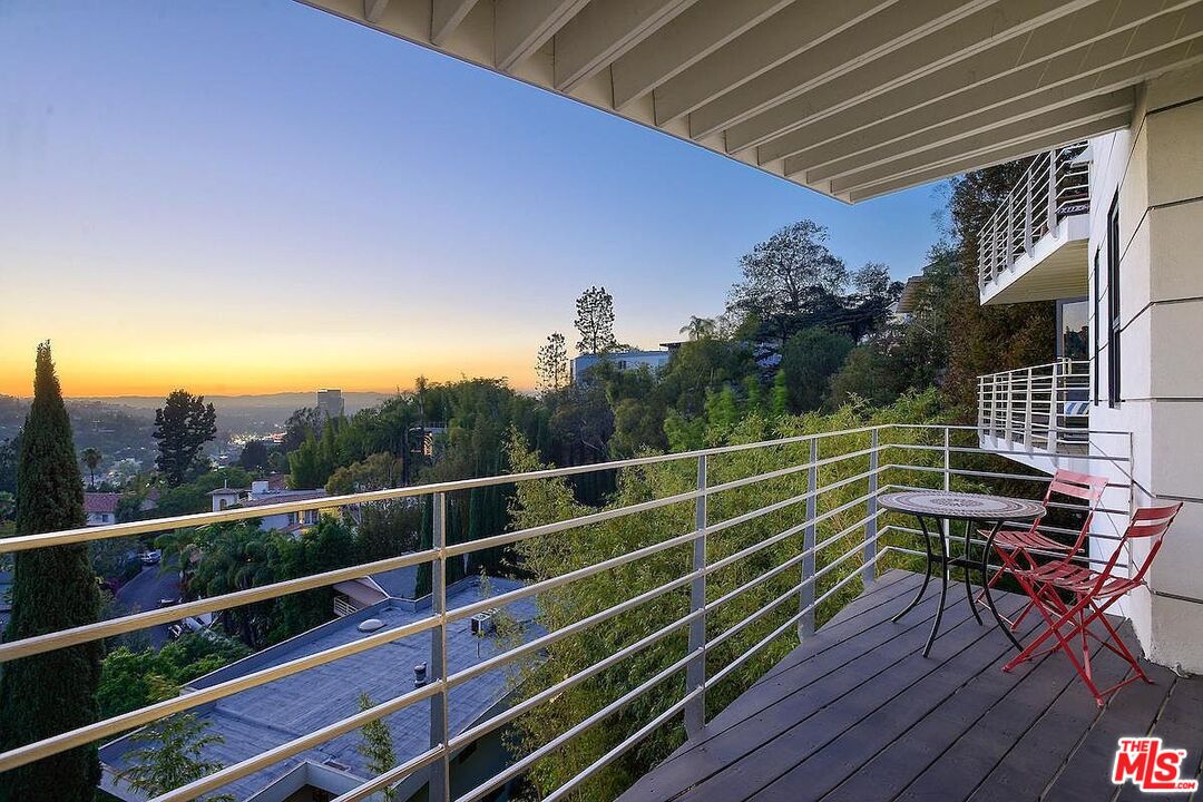 3223 Tareco Dr