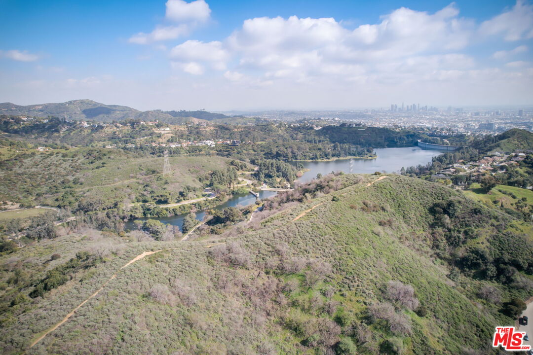 3223 Tareco Dr