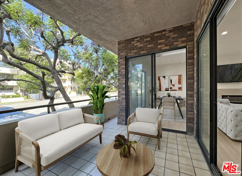 1870 Veteran Ave Unit: 116