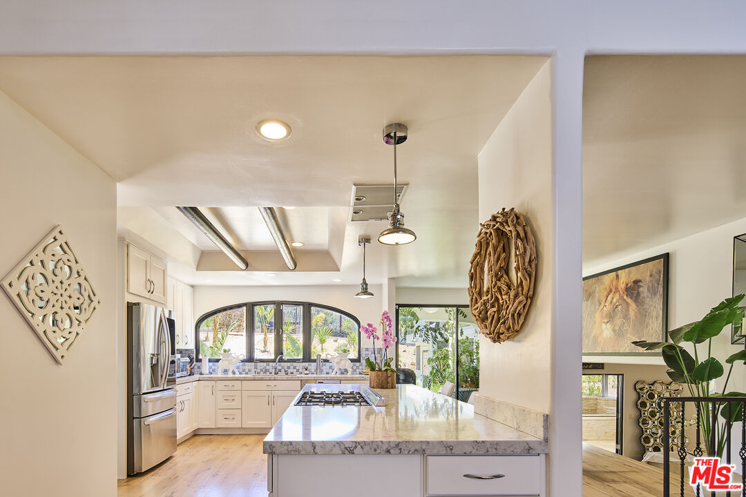 Contemporary Mediterranean estate