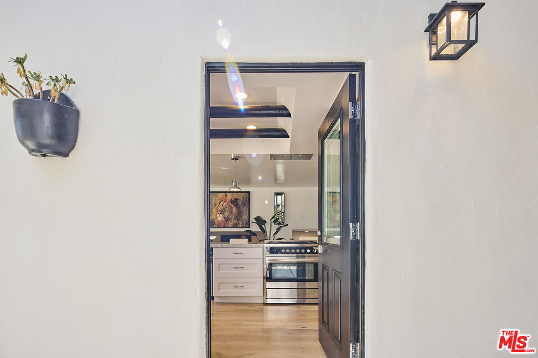 Contemporary Mediterranean estate