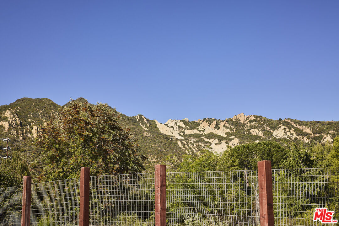 Contemporary Mediterranean estate