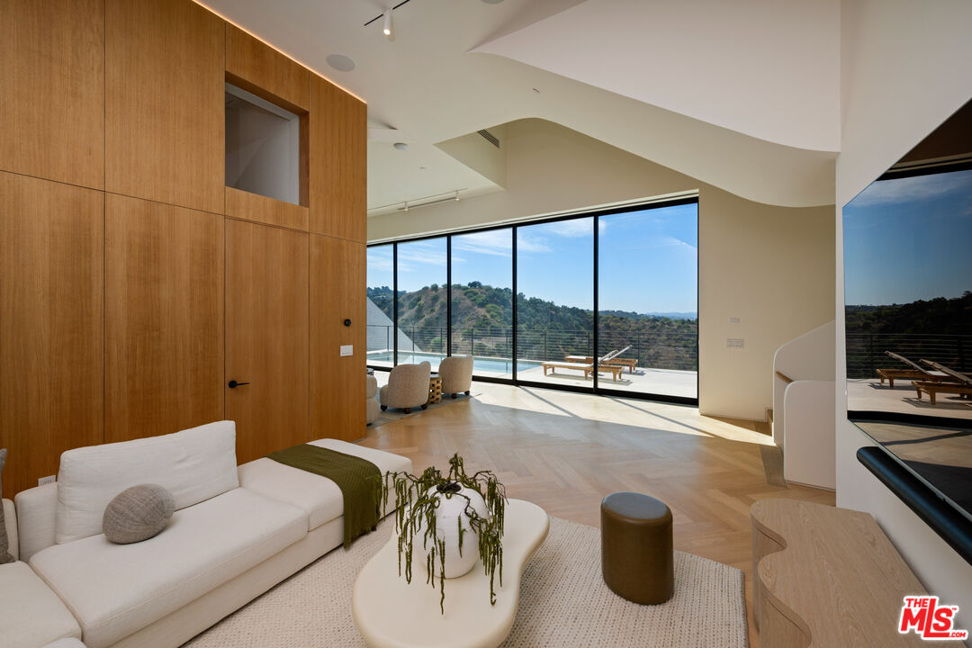 The Hills of Studio City