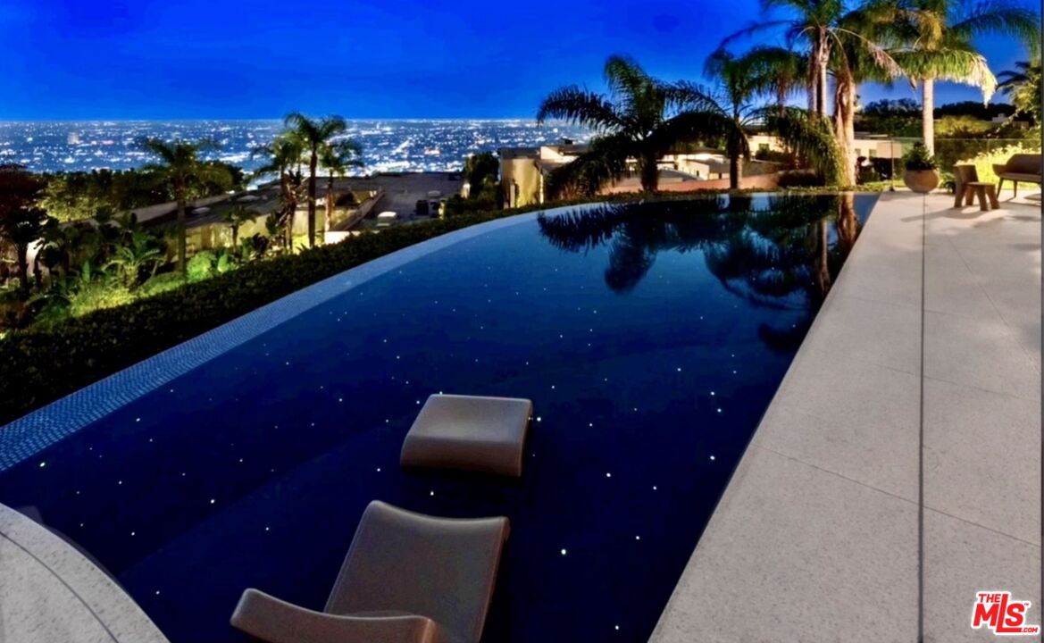 a legendary Hollywood Art Deco residence
