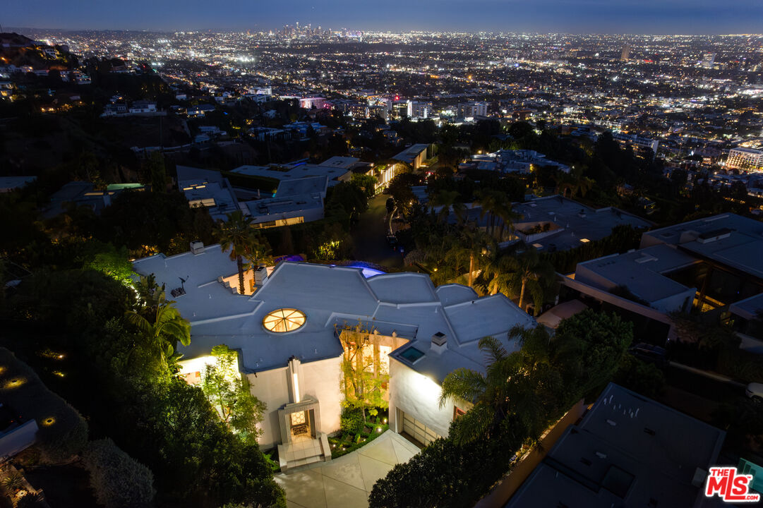 a legendary Hollywood Art Deco residence