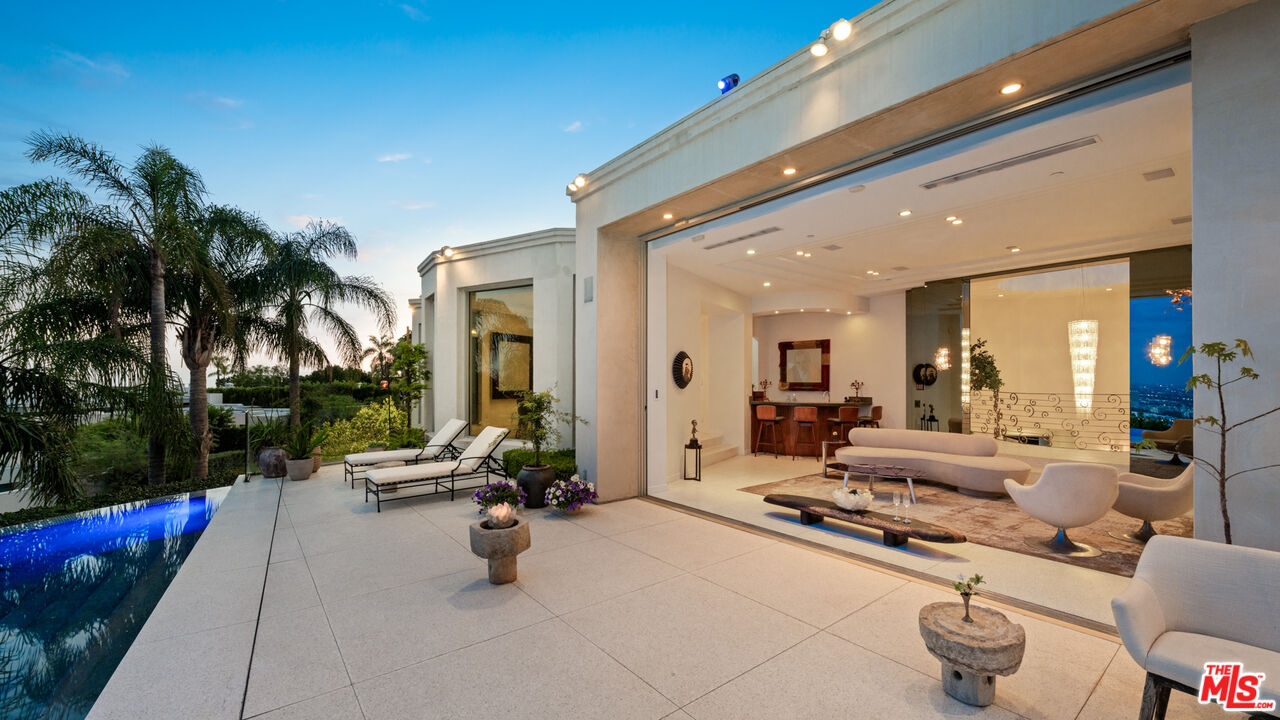 a legendary Hollywood Art Deco residence