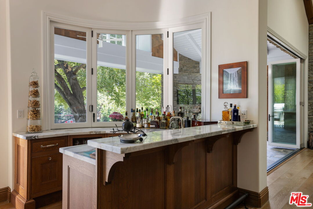 Lakeside Living at Malibou Lake Mountain Club