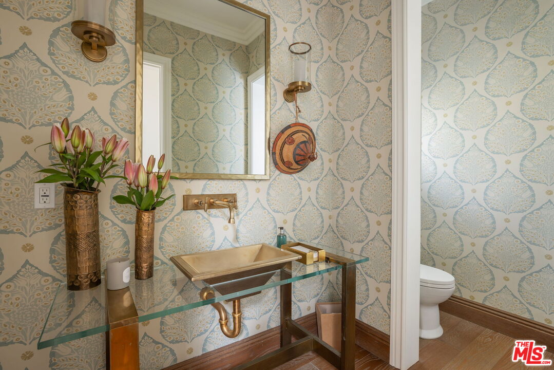 Lakeside Living at Malibou Lake Mountain Club