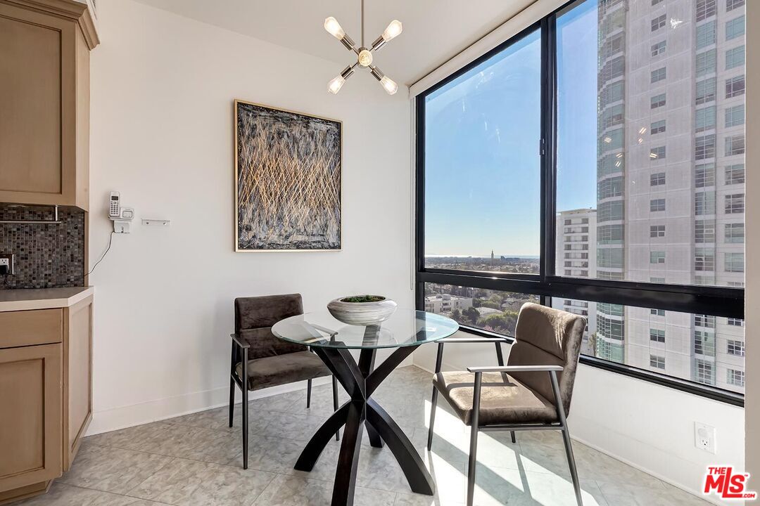 10350 Wilshire Blvd Unit: 1102