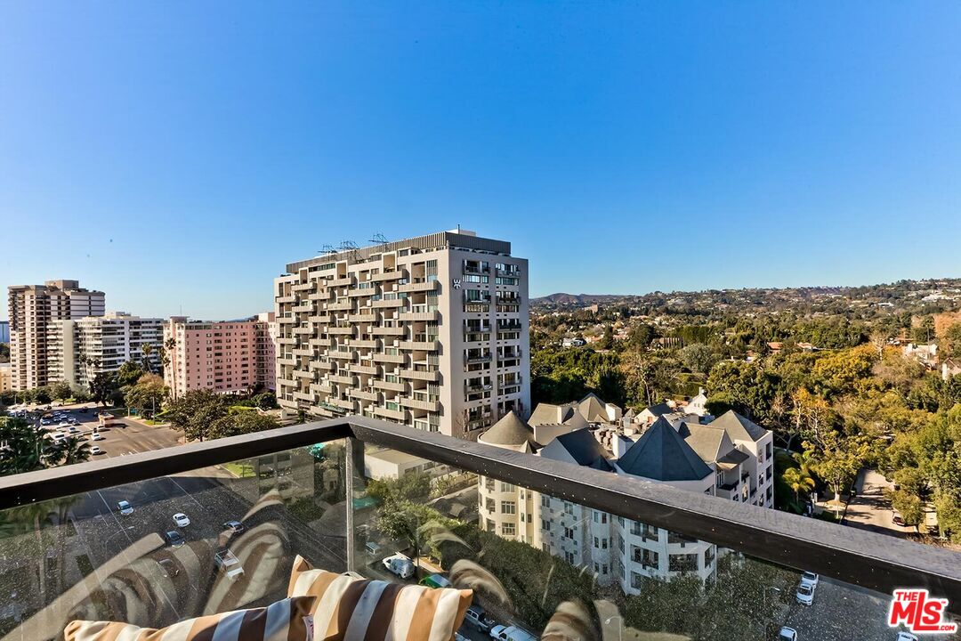 10350 Wilshire Blvd Unit: 1102