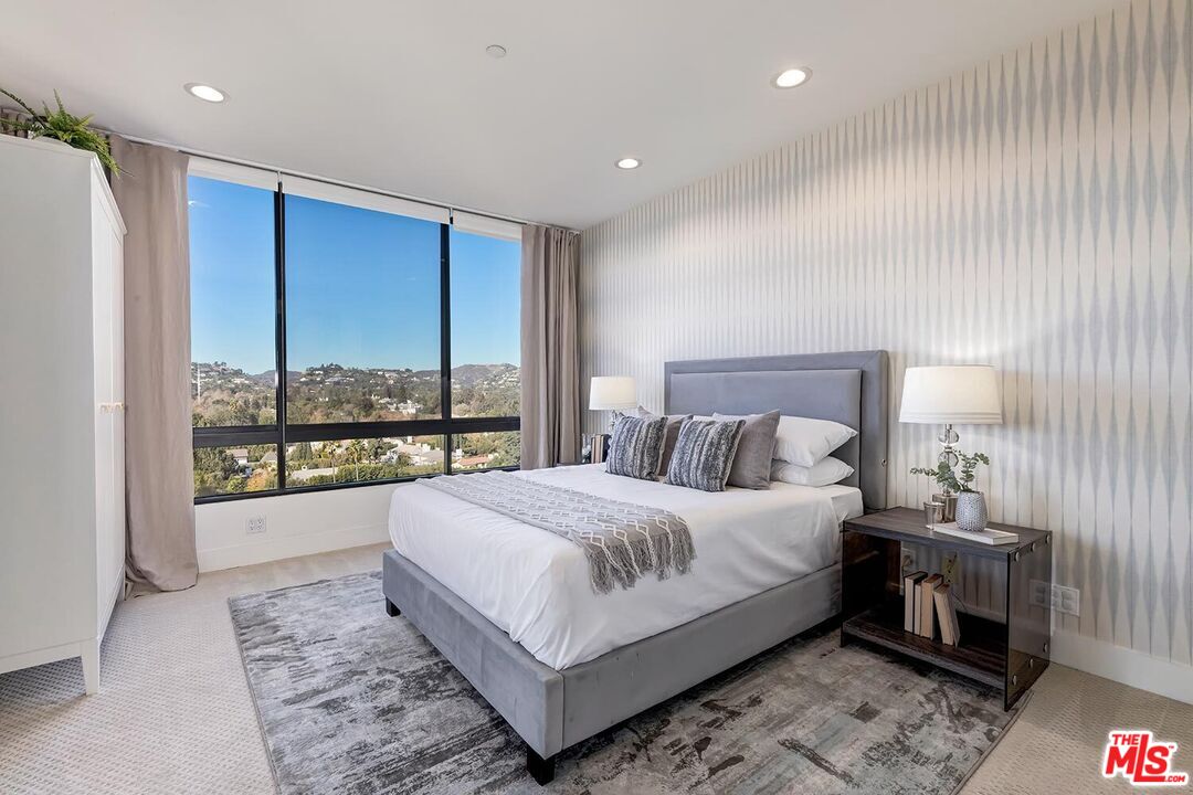 10350 Wilshire Blvd Unit: 1102