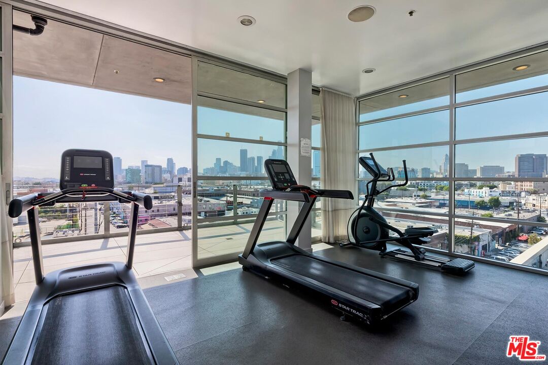 530 S Hewitt St Unit: 126