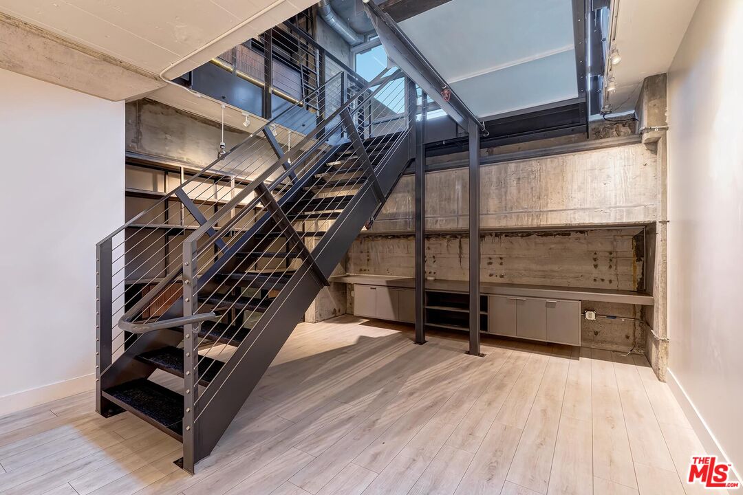 530 S Hewitt St Unit: 126