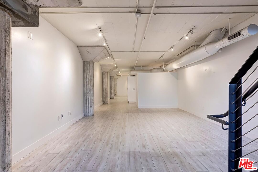 530 S Hewitt St Unit: 126