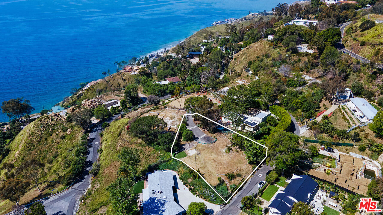 Spectacular Santa Monica Bay views