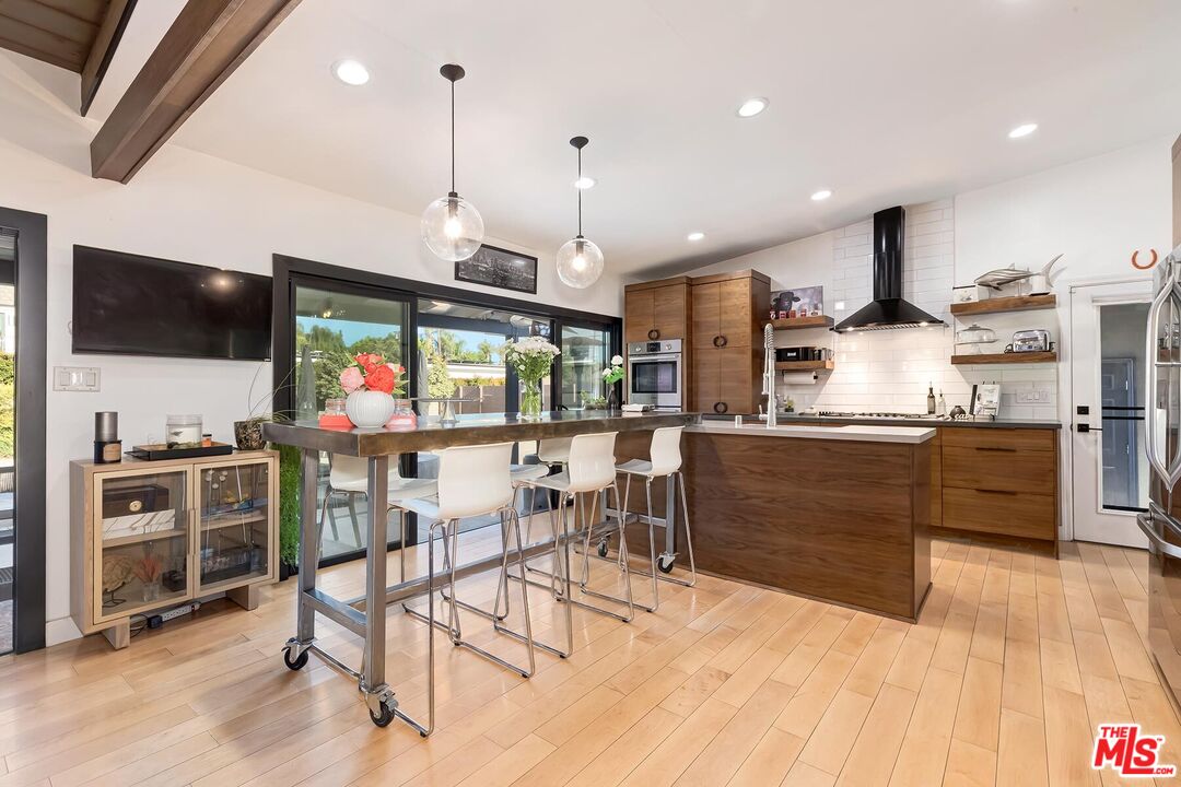 mid-century modern ranch home 