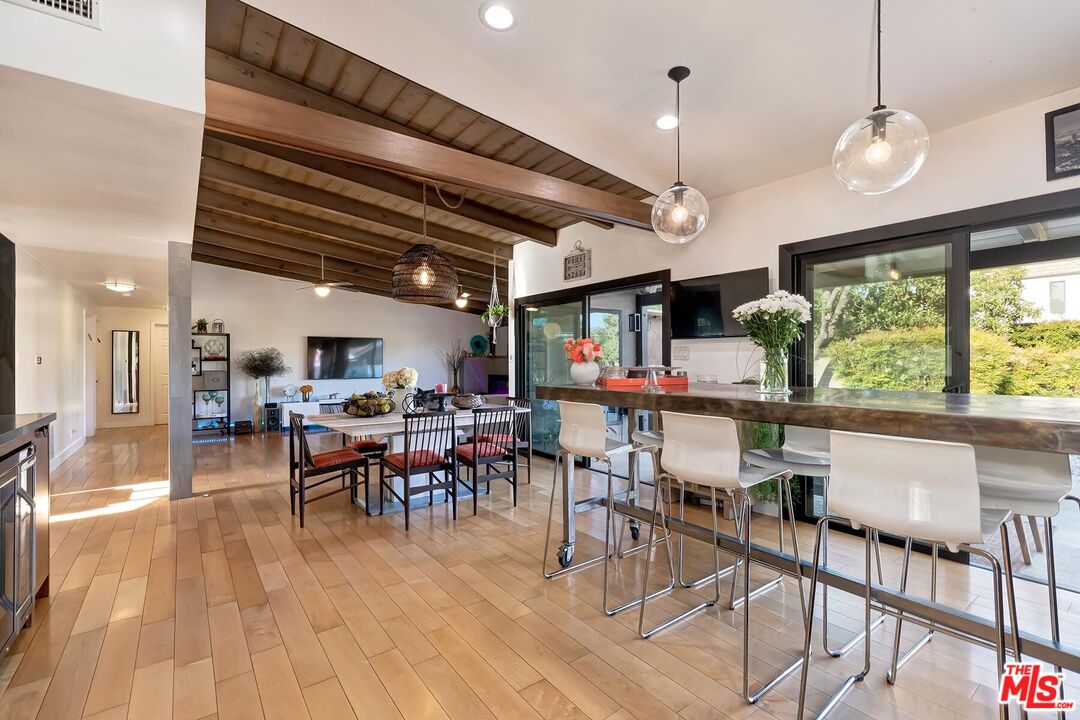 mid-century modern ranch home 