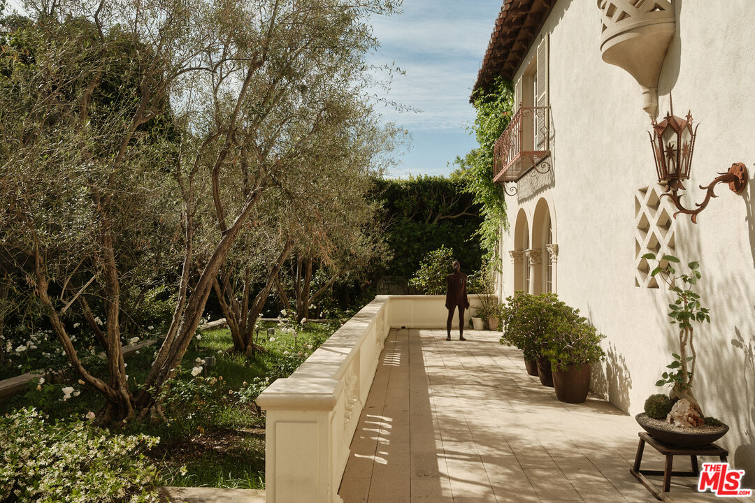 timeless architecture, grand scale, and complete privacy