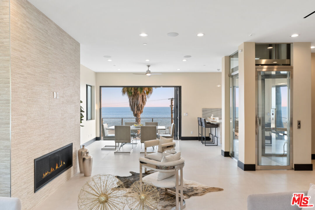 25411 Malibu Rd