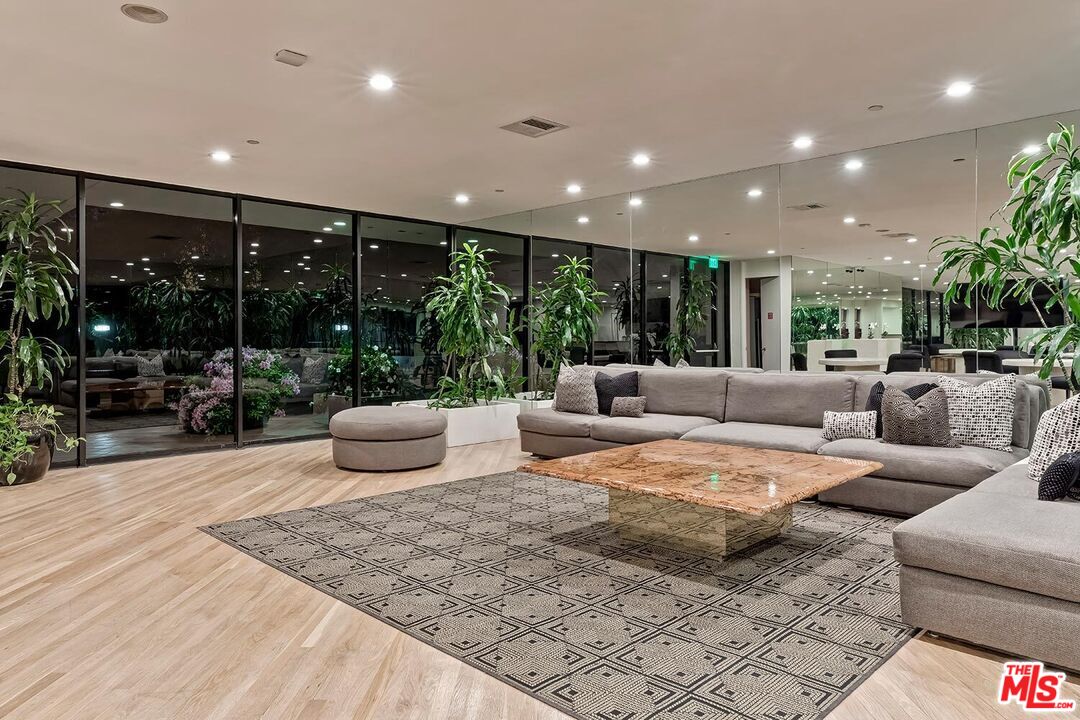 Exceptional Corner Residence at The Diplomat