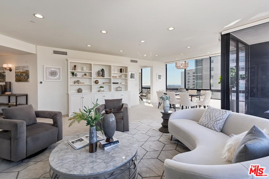 Exceptional Corner Residence at The Diplomat