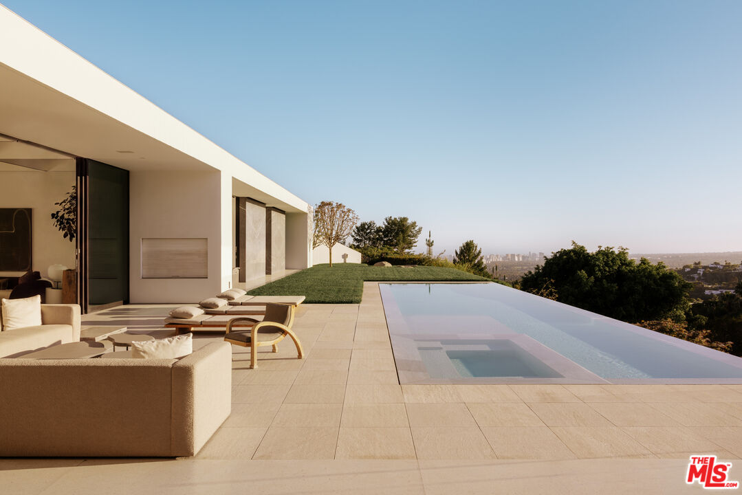 A striking architectural statement
