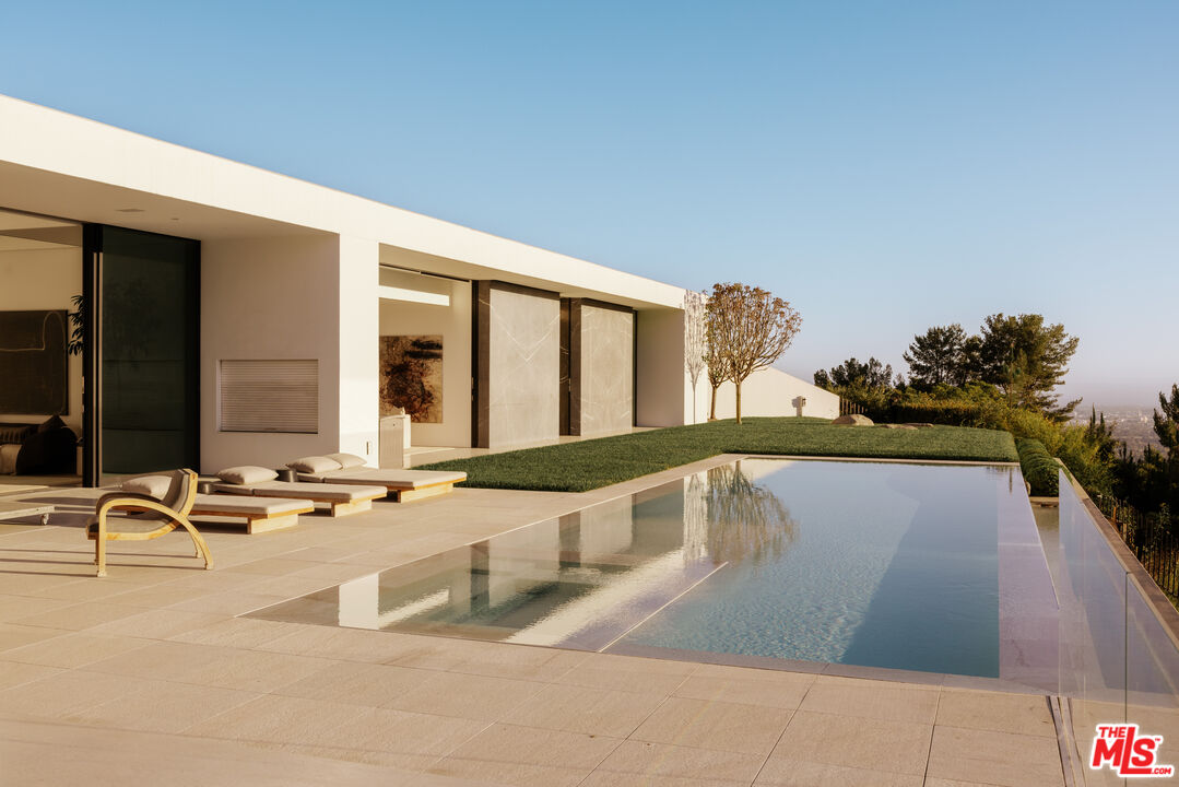 A striking architectural statement