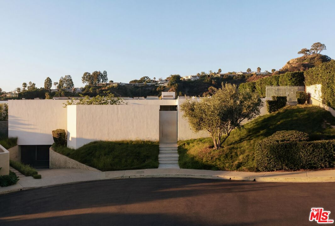 A striking architectural statement