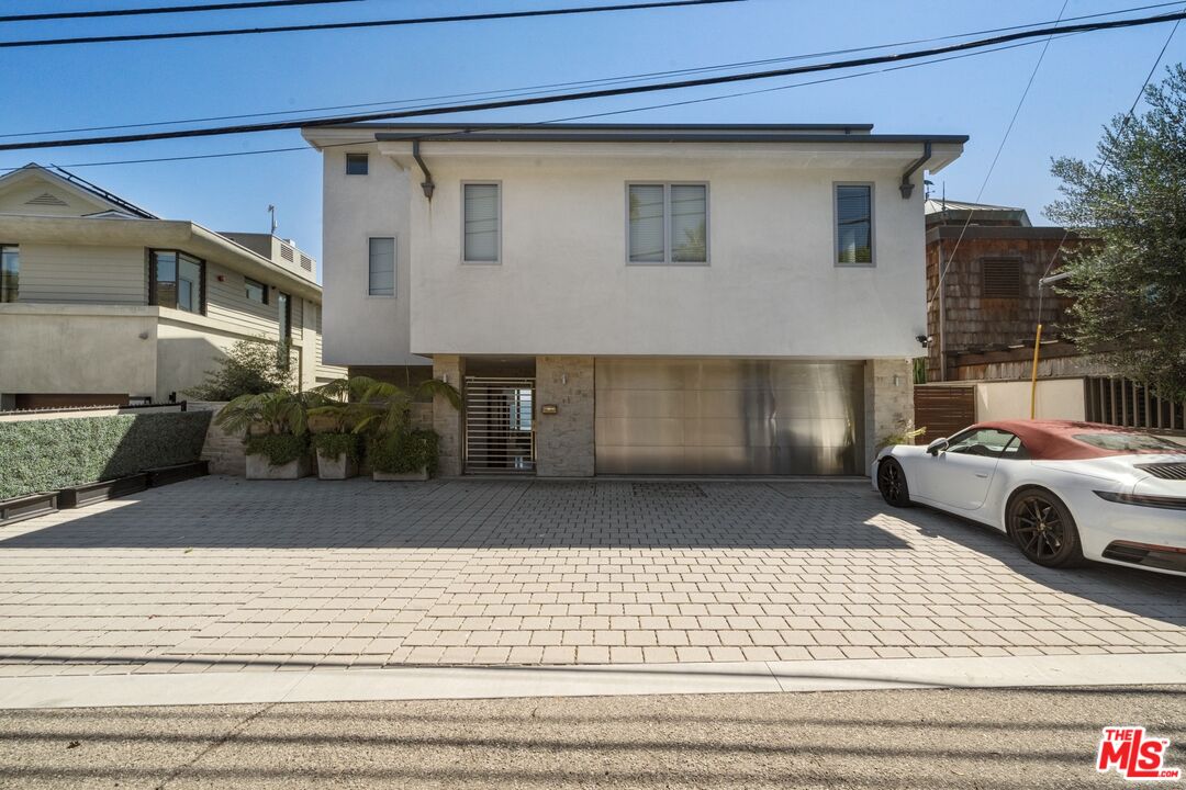 24380 Malibu Rd