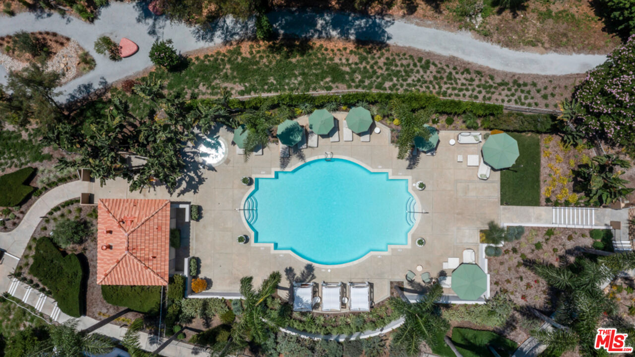 Welcome to Prive, a luxurious gated oasis
