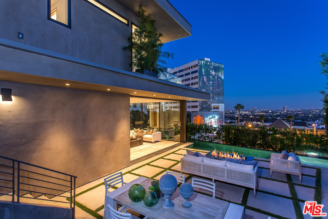 exquisitely crafted contemporary