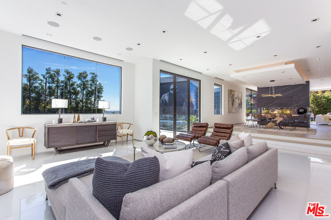 exquisitely crafted contemporary