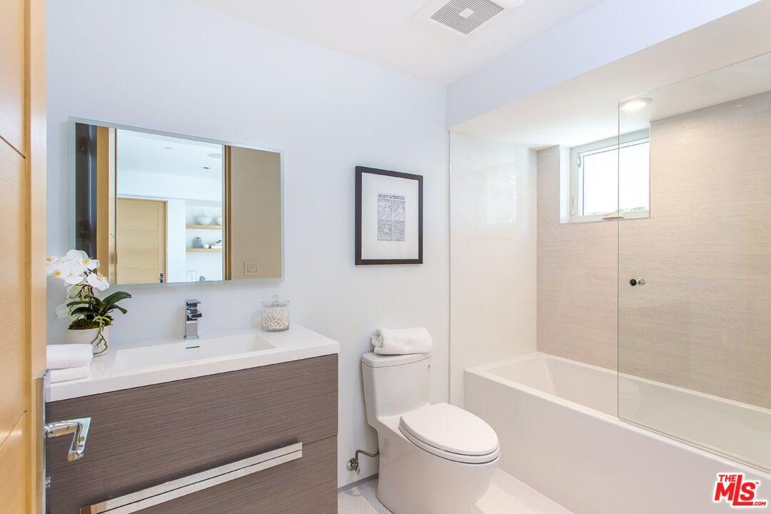 exquisitely crafted contemporary