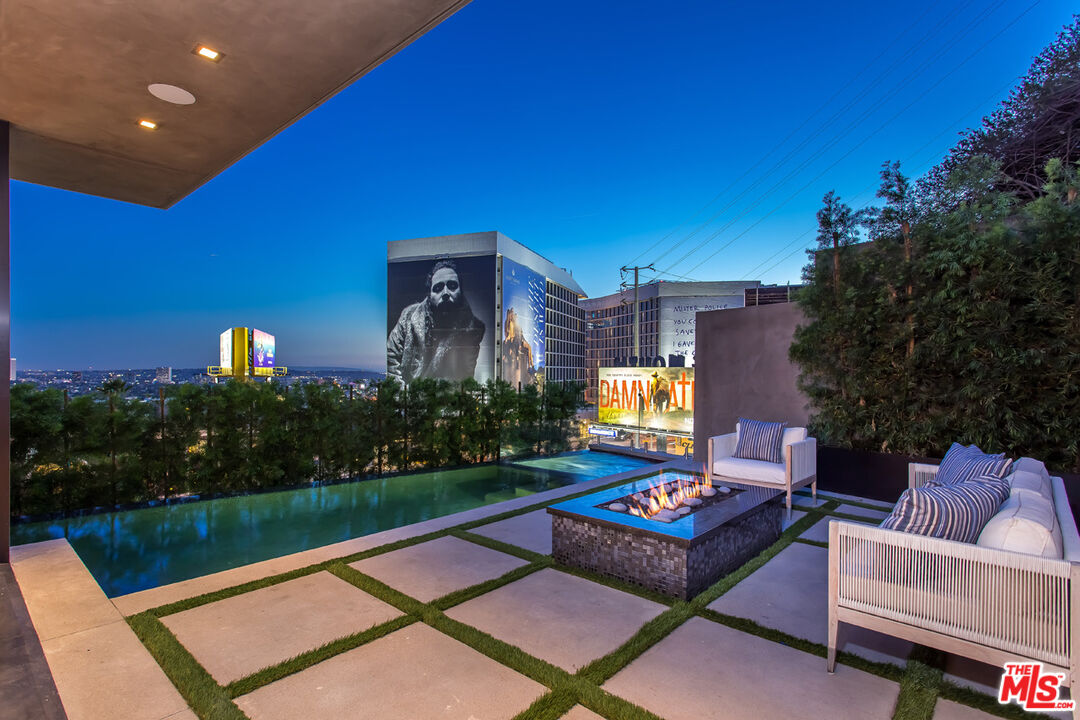 exquisitely crafted contemporary