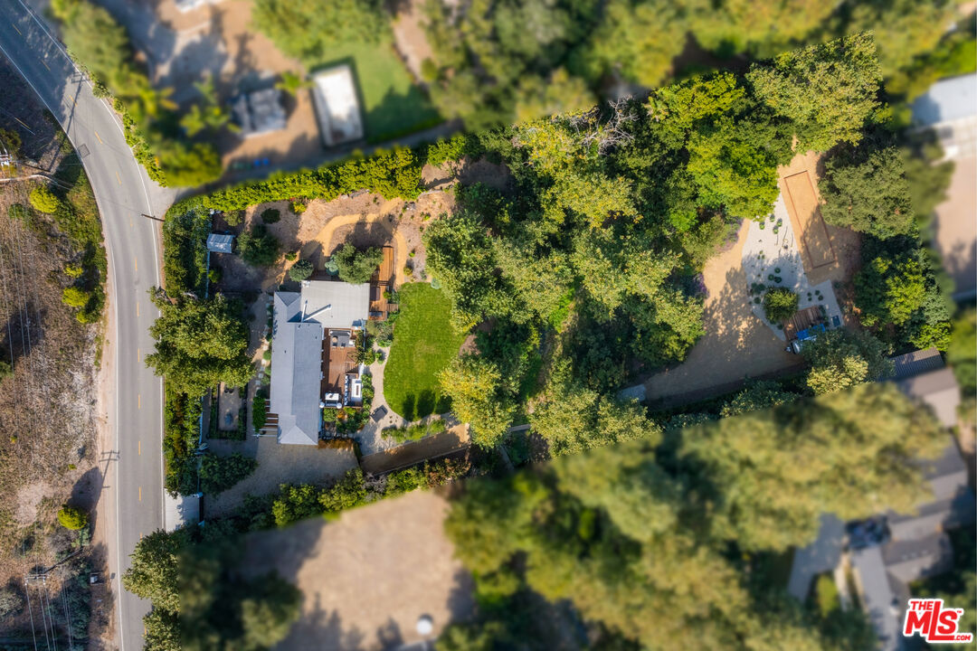 A secluded Malibu retreat