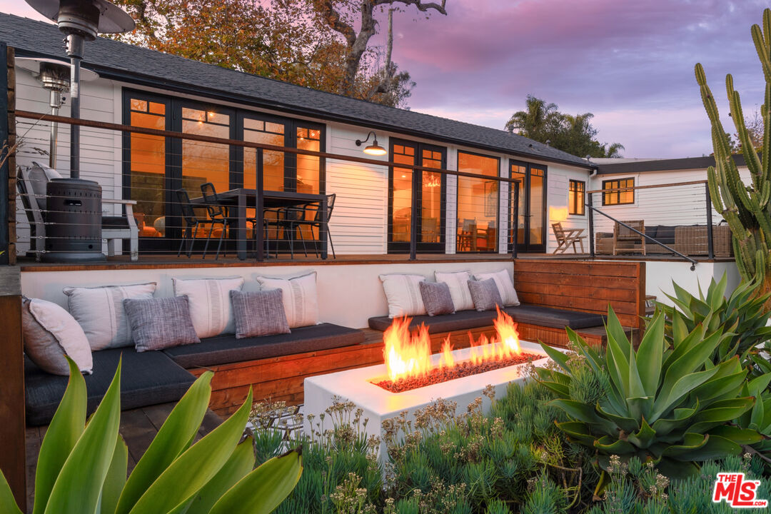 A secluded Malibu retreat
