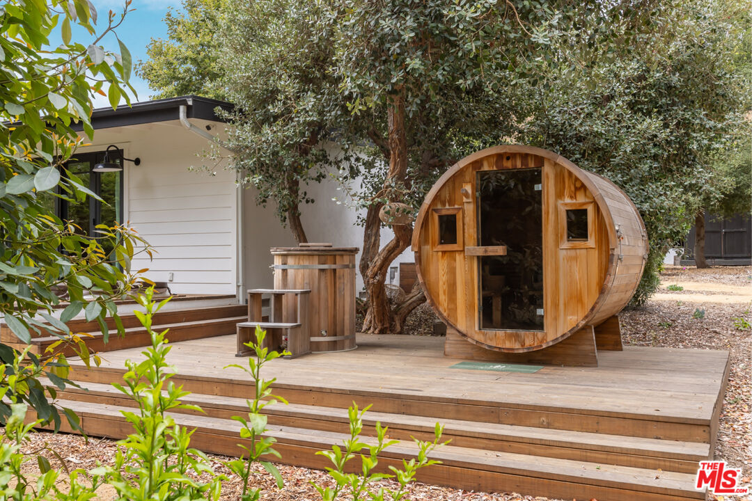 A secluded Malibu retreat