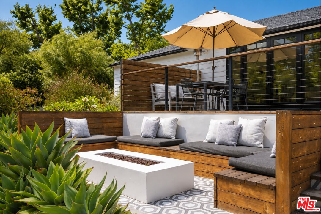 A secluded Malibu retreat