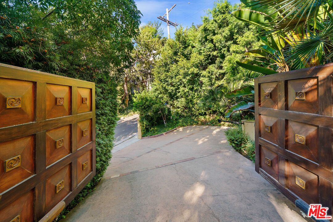 Hollywood Hills Compound